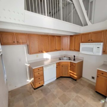 b1a27231-ef7c-4d8e-99fb-1f9c3d5c1589